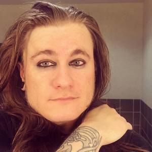 Meet your Posher, Gregory